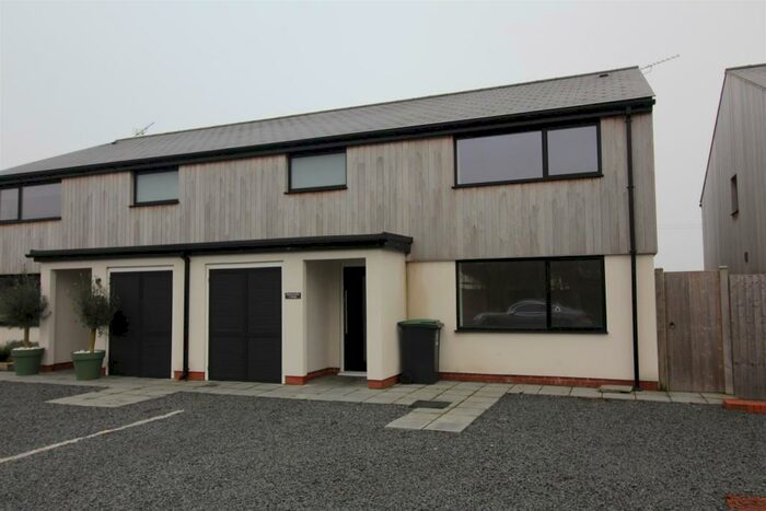 3 Bedroom House To Rent In Cheddington Lane, Long Marston, Tring, HP23