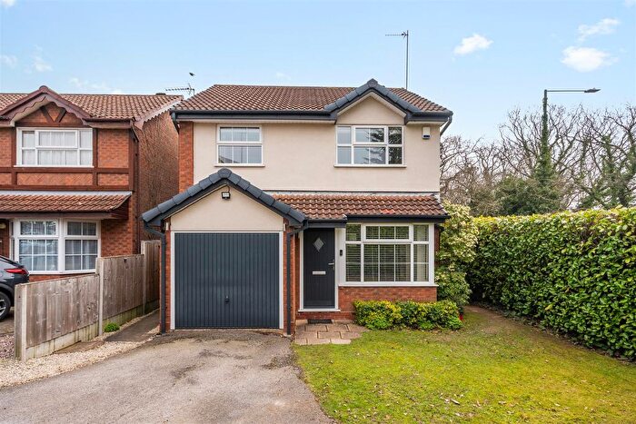 3 Bedroom Detached House For Sale In Sevington Close, Solihull, B91
