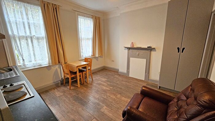 Studio To Rent In Staverton Road, Willesden Green, NW2