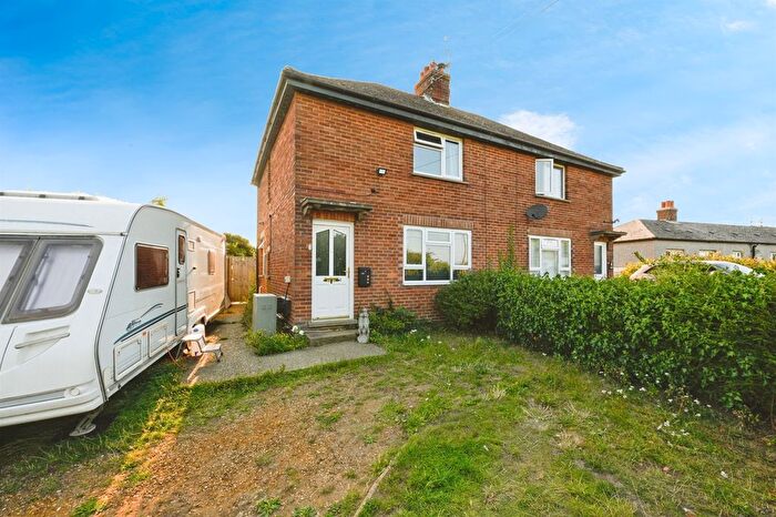 3 Bedroom Semi-detached House For Sale In Hillside, Sedgeford, Hunstanton, PE36