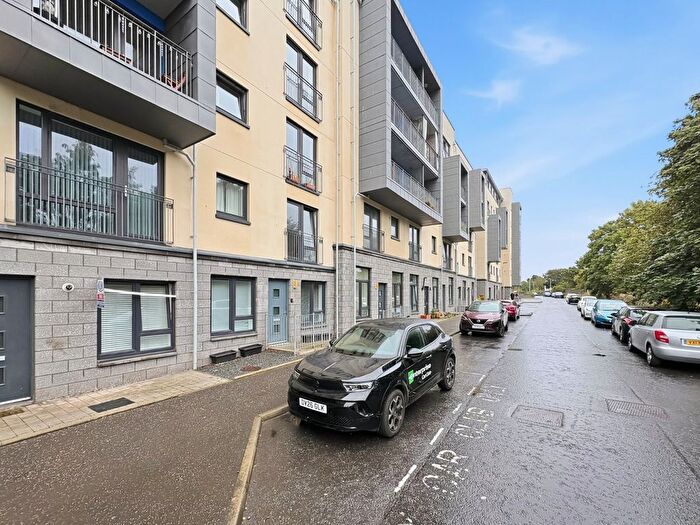 3 Bedroom Flat For Sale In (Md) Lochend Butterfly Way, Lochend, Edinburgh, EH7