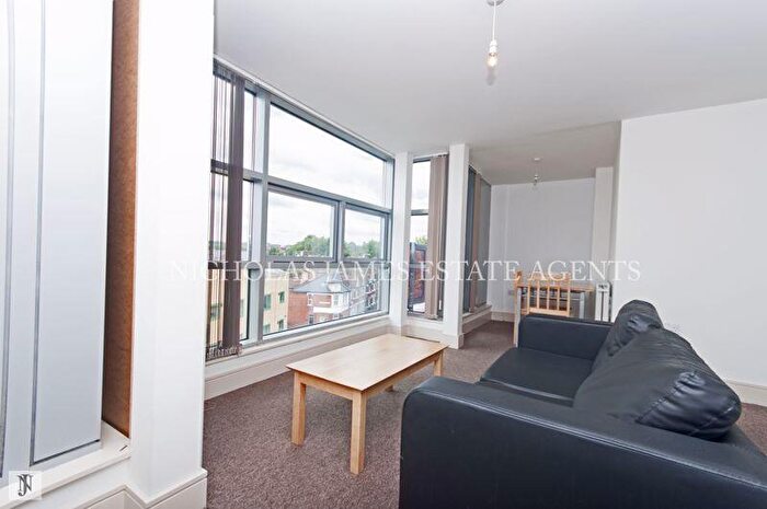 2 Bedroom Flat To Rent In West Green Road, London, N15