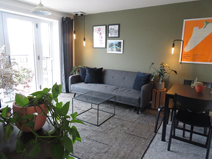 2 Bedroom Apartment To Rent In St. Marys Road, Leamington Spa, CV31