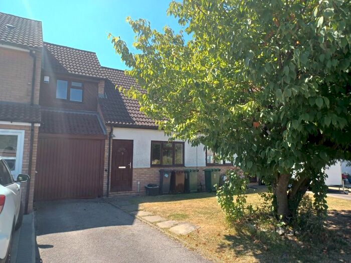 2 Bedroom Terraced House To Rent In Crimscote Close, Shirley, B90