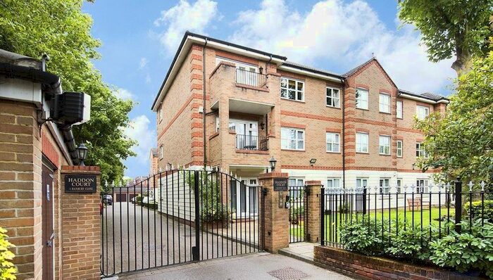 2 Bedroom Flat To Rent In Haddon Court, Hanbury Close, Hendon, NW4