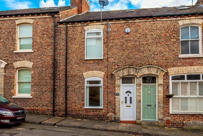 3 Bedroom Terraced House To Rent In Adelaide Street, York, YO23