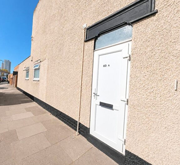 2 Bedroom Flat To Rent In Croyland Road, N9