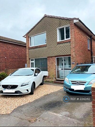 3 Bedroom Detached House To Rent In West End Road, Southampton, SO18