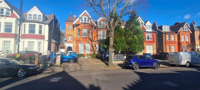 1 Bedroom Flat To Rent In Madeley Road, Ealing, London, W5