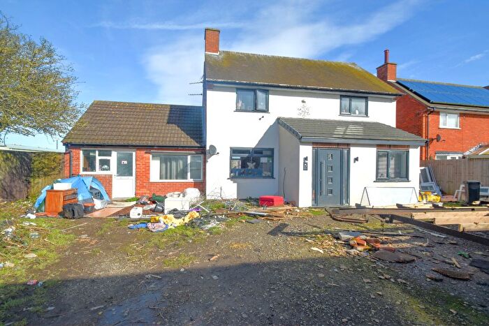 4 Bedroom Terraced House For Sale In Skegness Road, Ingoldmells, PE25