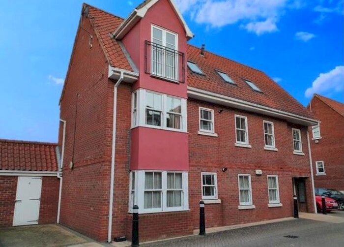 1 Bedroom Flat To Rent In St. Martin At Bale Court, Norwich, NR1