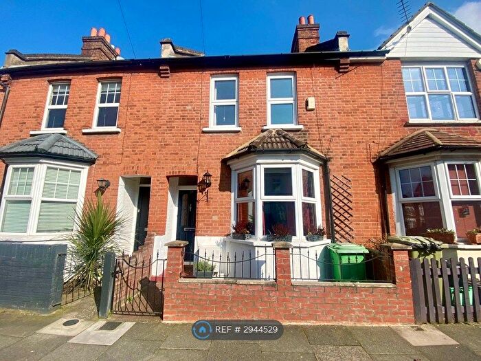 3 Bedroom Terraced House To Rent In Morgan Road, Bromley, BR1