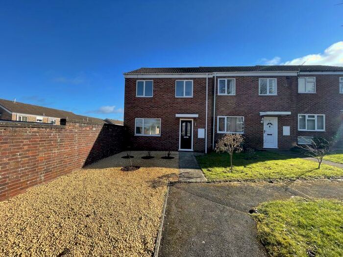 3 Bedroom House To Rent In Woodruff Close, Gloucester, GL4