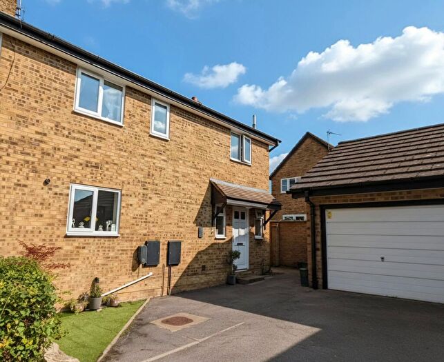 3 Bedroom Semi Detached House For Sale In Monmouth Drive, Verwood, Dorset - No Chain, BH31
