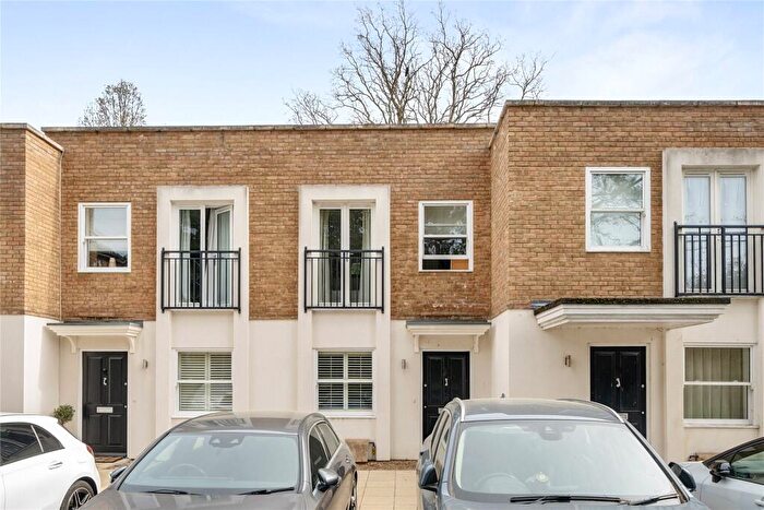 2 Bedroom Terraced House For Sale In Langley Road, Surbiton, KT6