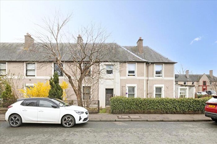 2 Bedroom Flat For Sale In B John Street, Penicuik, EH26