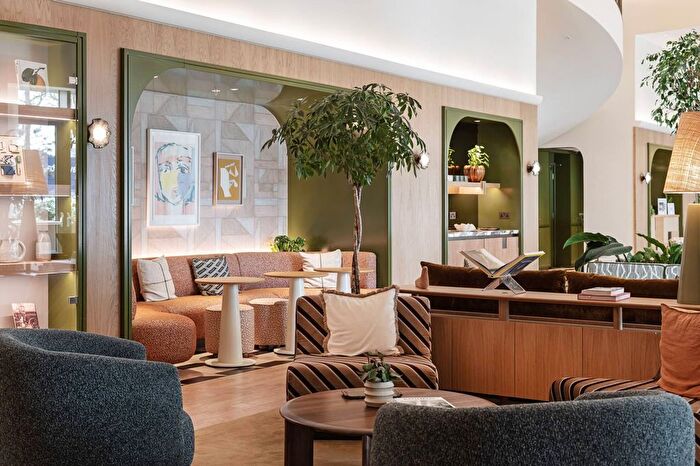 1 Bedroom Flat To Rent In Selbourne Road, Walthamstow, E17