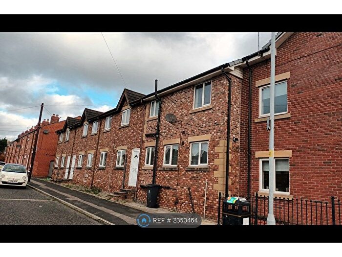 1 Bedroom Flat To Rent In Meadow Street, Wigan, WN6