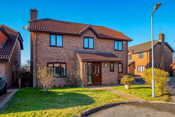 4 Bedroom Detached House To Rent In Baynton Close, Llandaff, Cardiff, CF5