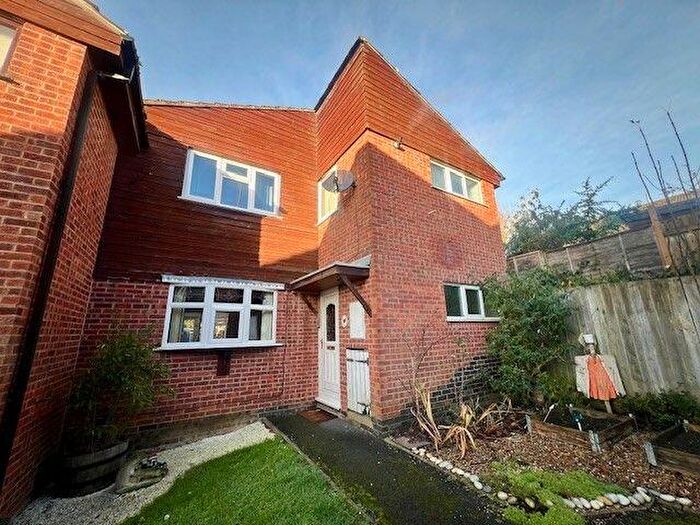 3 Bedroom End Of Terrace House For Sale In Jubilee Gardens, Market Harborough, LE16