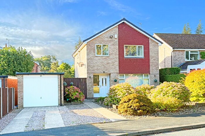 4 Bedroom Detached House For Sale In Birkdale Avenue, Knaresborough, HG5