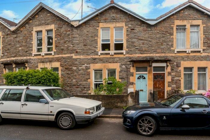 2 Bedroom Terraced House To Rent In Hungerford Road, Bath, BA1