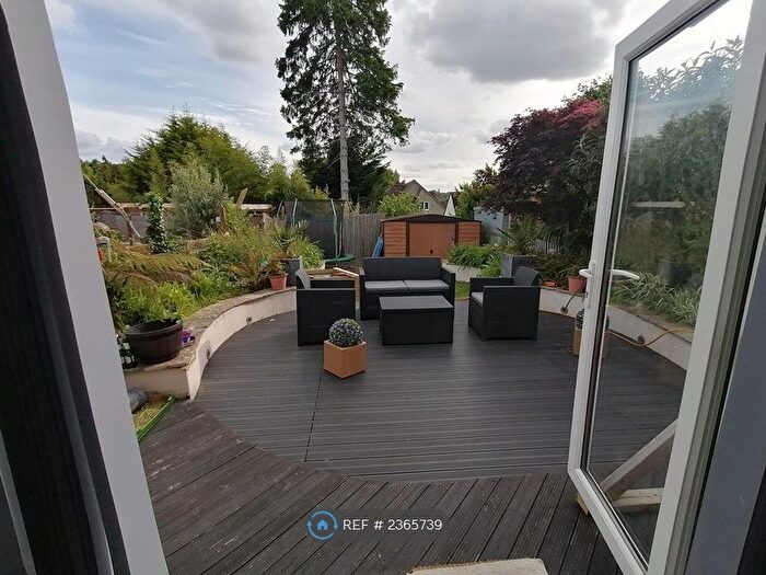 3 Bedroom Semi-Detached House To Rent In St. Pauls Gate, Wokingham, RG41