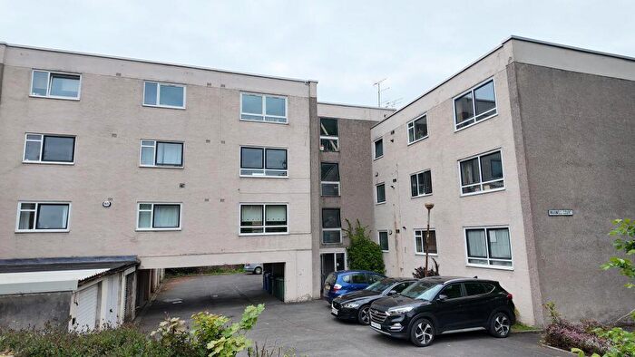 3 Bedroom Flat For Sale In Flat, Maxwell Court, , Maxwell Drive, Glasgow, G41
