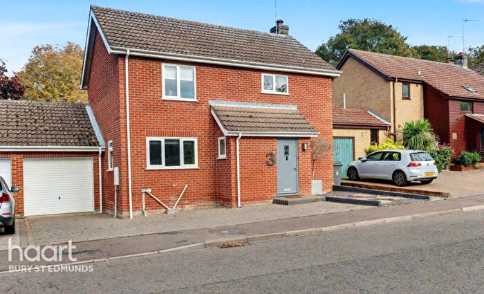3 Bedroom Detached House For Sale In Chestnut Crescent, Chedburgh, Bury St Edmunds, IP29