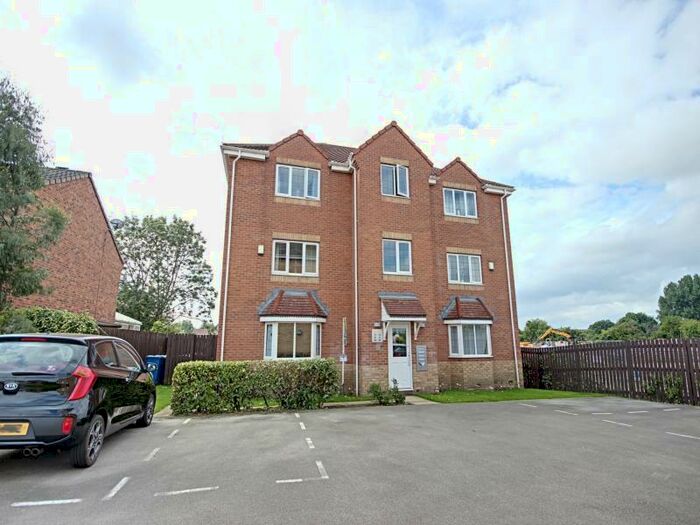 2 Bedroom Apartment To Rent In Mill View Road, Beverley, HU17
