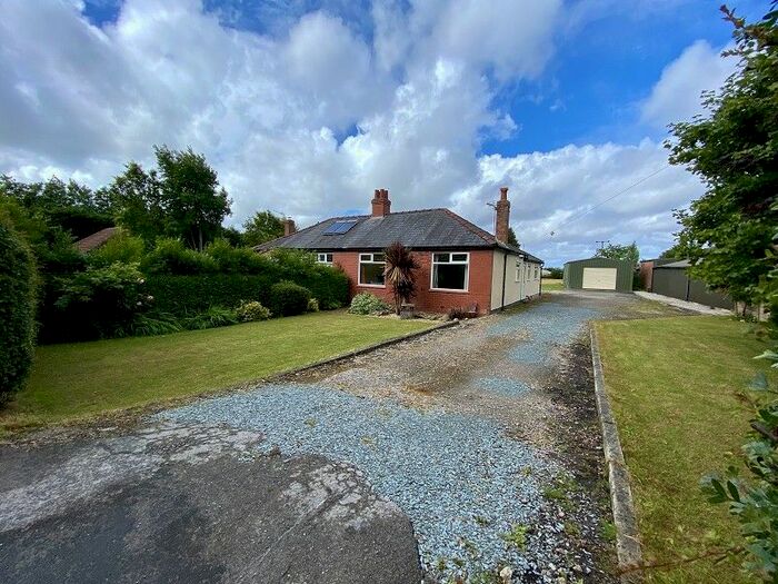 3 Bedroom Bungalow To Rent In Gravel Lane, Banks, Southport, Merseyside., PR9
