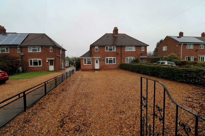 3 Bedroom Semi-Detached House To Rent In St Neots Road, Eltisley, St. Neots, Cambridgeshire, PE19