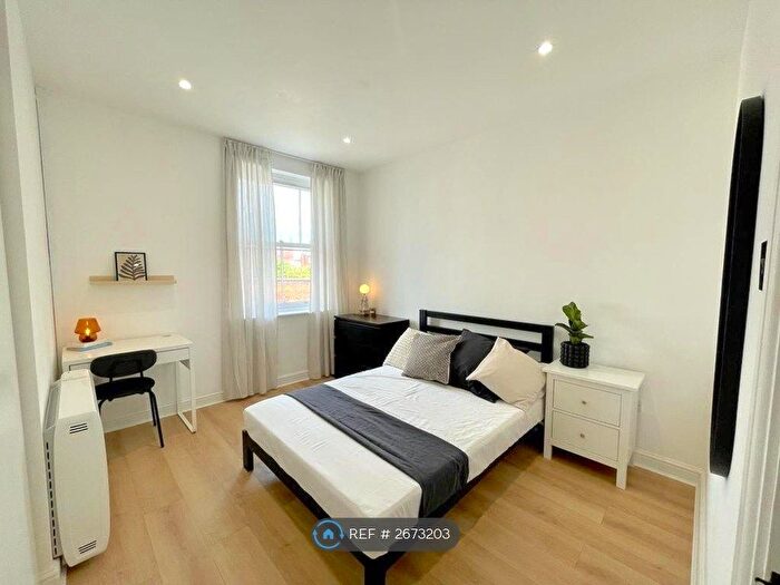 1 Bedroom Flat To Rent In Bath Street, Leamington Spa, CV31