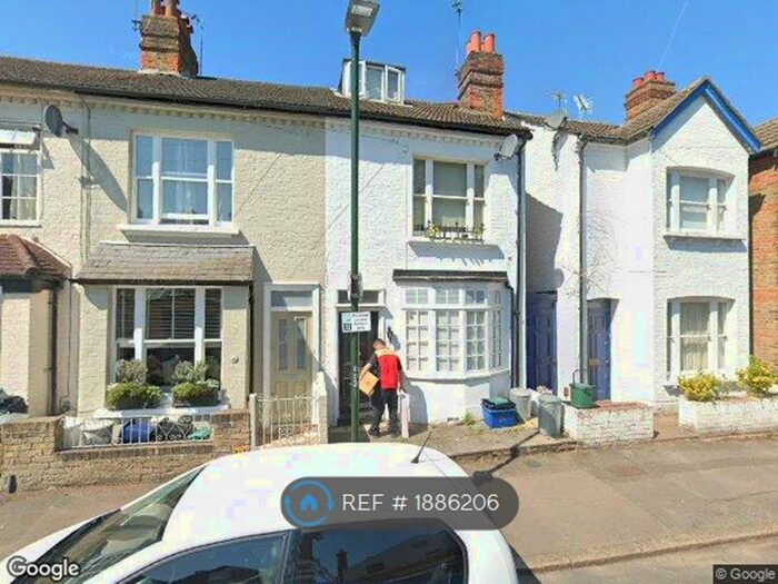 2 Bedroom Detached House To Rent In Alton Road, Surrey, TW9