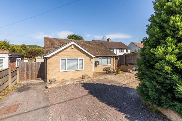 3 Bedroom Detached House For Sale In Kennington Road, Kennington, OX1