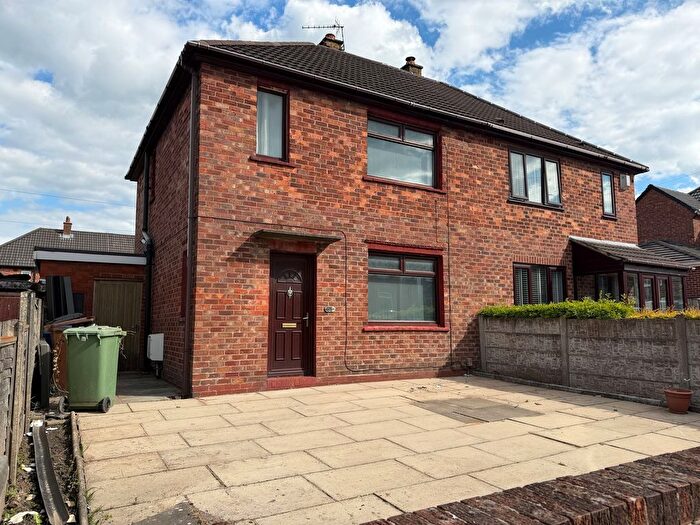 2 Bedroom Semi-Detached House To Rent In City Road, Wigan, WN5