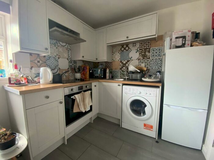 1 Bedroom Flat To Rent In C Portland Street, Lincoln, LN5
