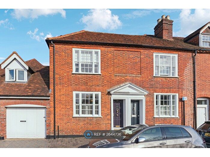 2 Bedroom Terraced House To Rent In Fishpool Street, St. Albans, AL3