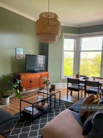 2 Bedroom Flat To Rent In Holmhead Crescent, Glasgow, G44