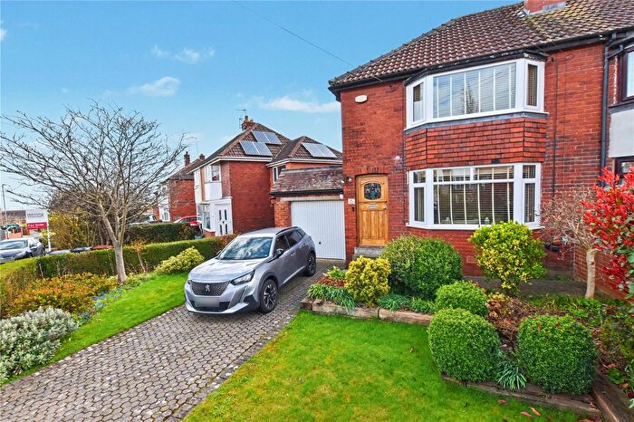 2 Bedroom Semi Detached House For Sale In Church Avenue, Gildersome, Morley, Leeds, LS27