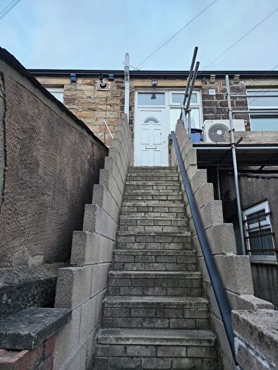 1 Bedroom Flat To Rent In Rear Of, Colne Road, Burnley, BB10