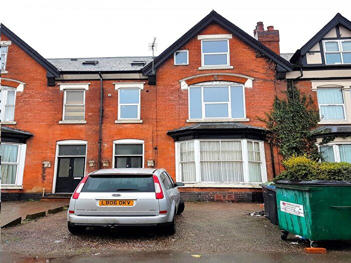 2 Bedroom Flat To Rent In Woodstock Road, Birmingham, B13