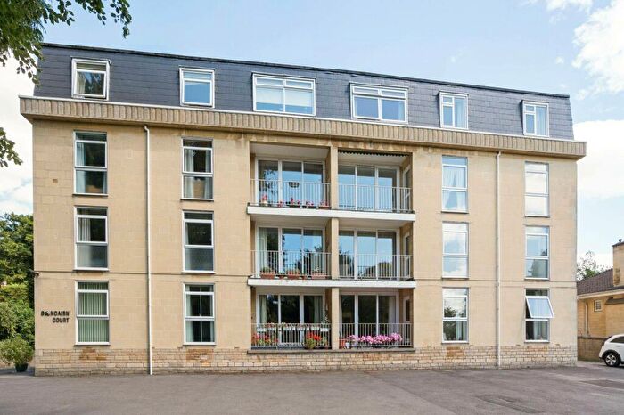 3 Bedroom Apartment To Rent In Pulteney Road, BA2