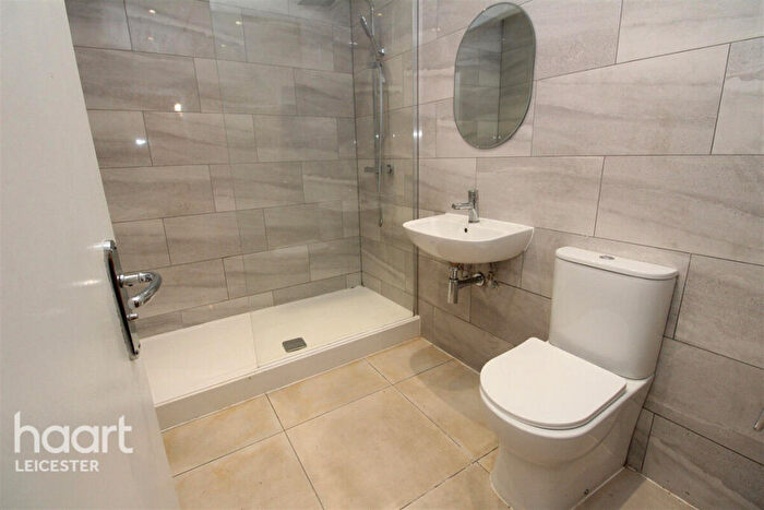 3 Bedroom Apartment To Rent In Norfolk Street, Leicester, LE3