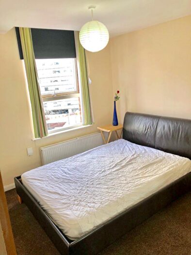 1 Bedroom Flat To Rent In Hawley Street, Sheffield, South Yorkshire, S1