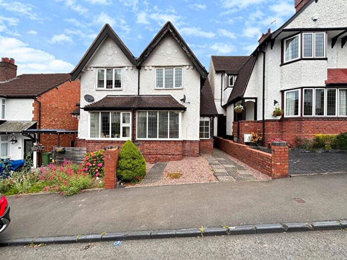 2 Bedroom House To Rent In Ivor Road, Redditch, B97