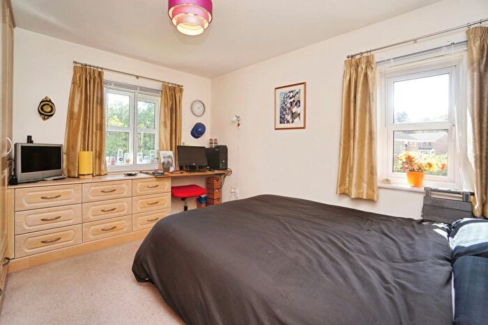 2 Bedroom Flat For Sale In St. Francis Close, Crosspool, Sheffield, S10