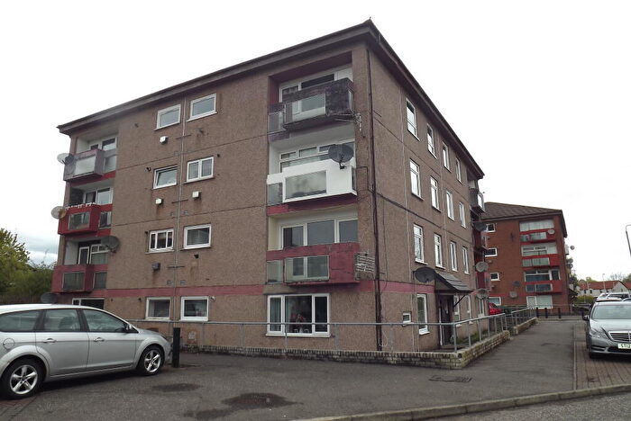 2 Bedroom Flat To Rent In Glenbervie Road, Grangemouth, FK3