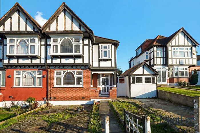 3 Bedroom Semi-Detached House To Rent In Pasture Road, Wembley, HA0