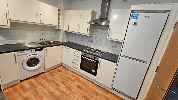 1 Bedroom Flat To Rent In London Road, London, SW16